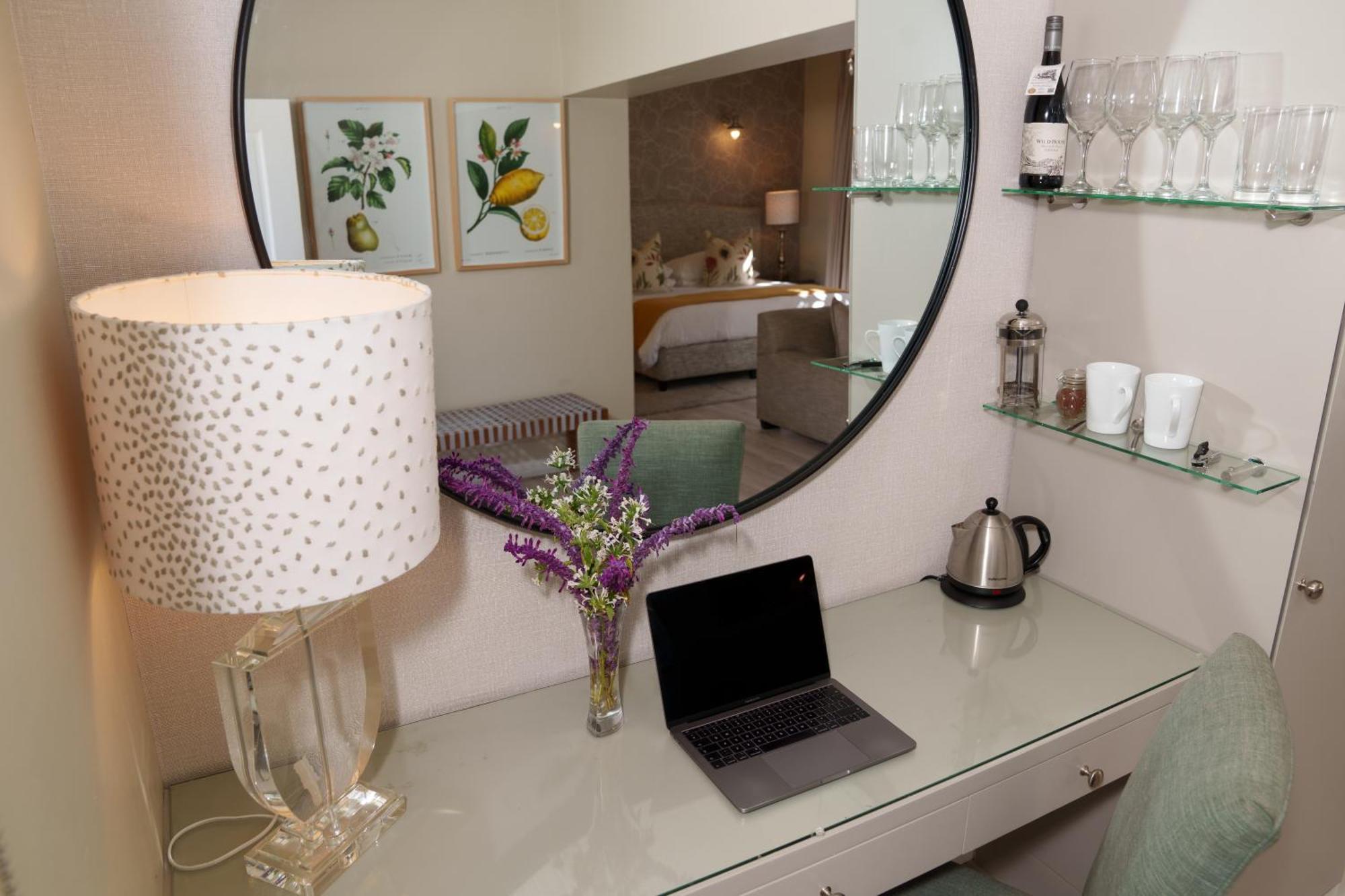 Lavender Farm Boutique Guest House Franschhoek Exterior foto